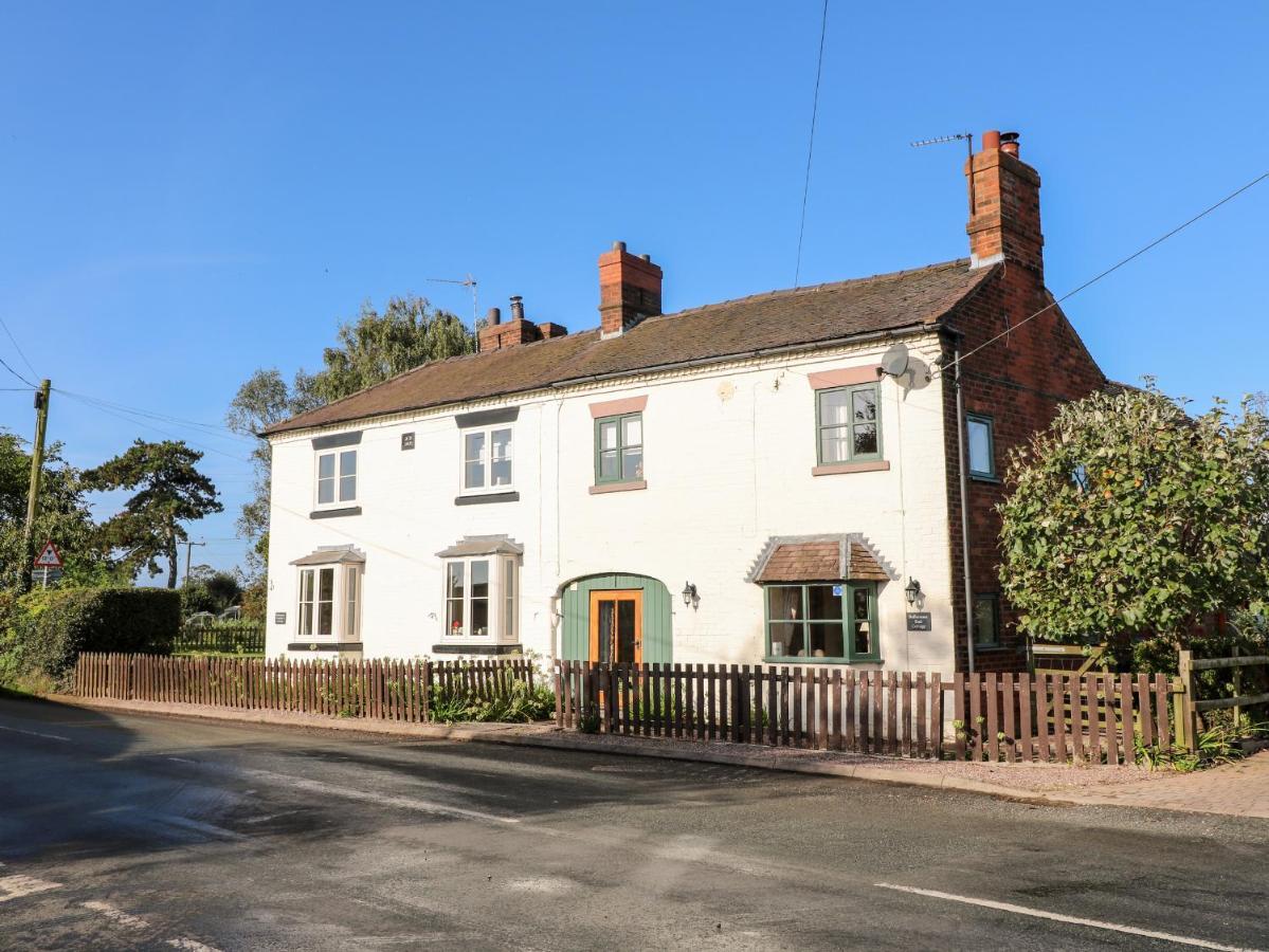 Bluebell Cottage Rugeley Eksteriør billede