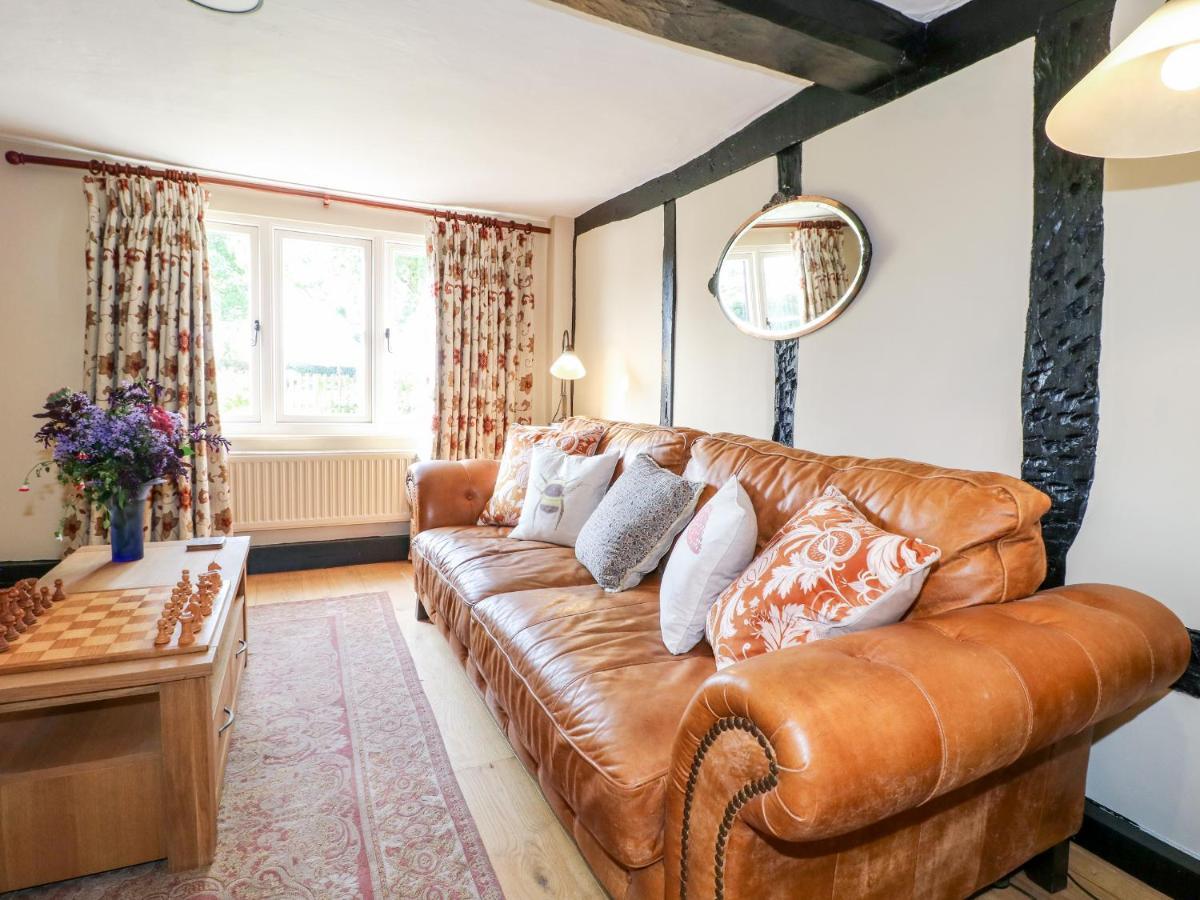 Bluebell Cottage Rugeley Eksteriør billede