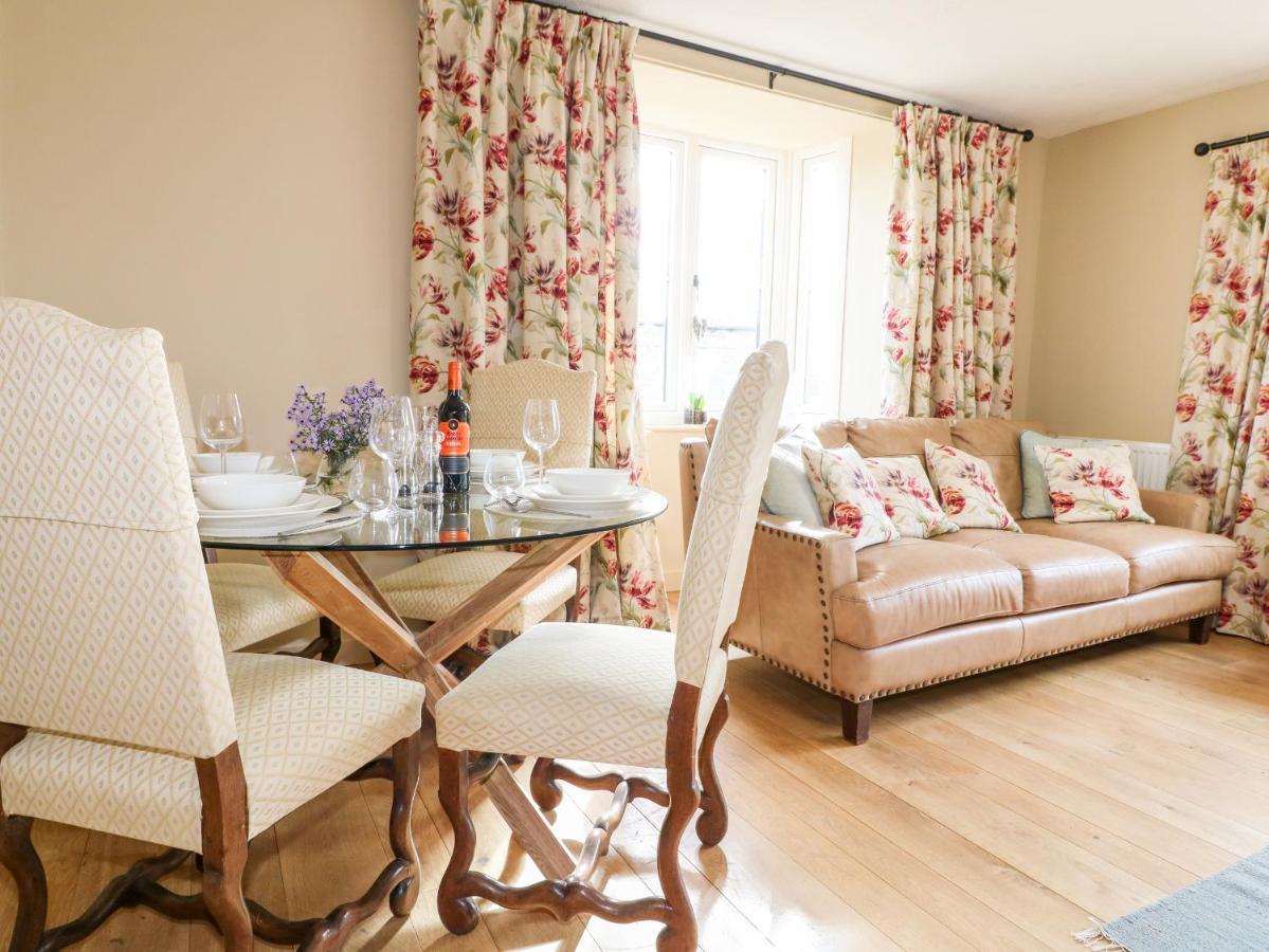Bluebell Cottage Rugeley Eksteriør billede