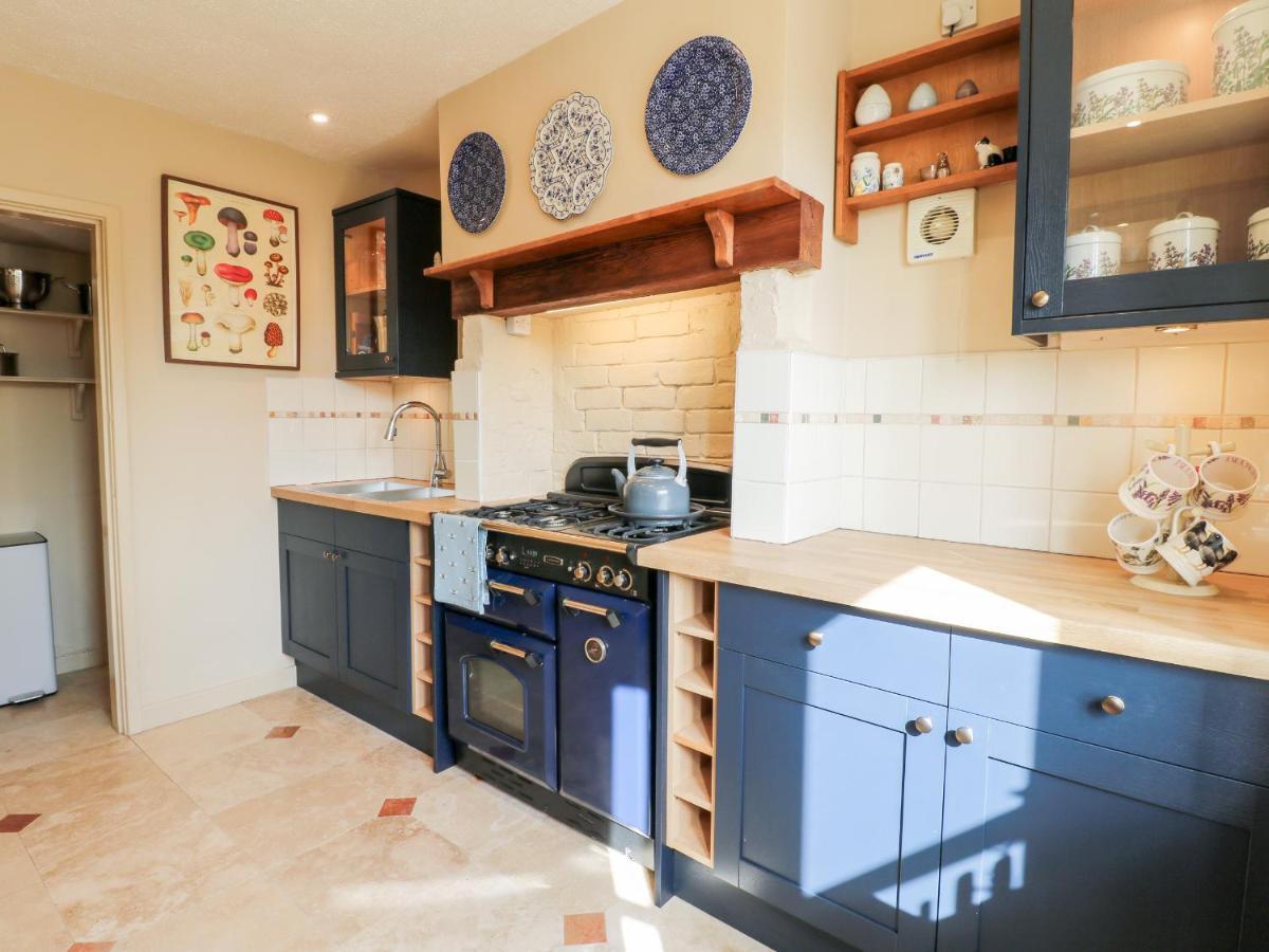 Bluebell Cottage Rugeley Eksteriør billede