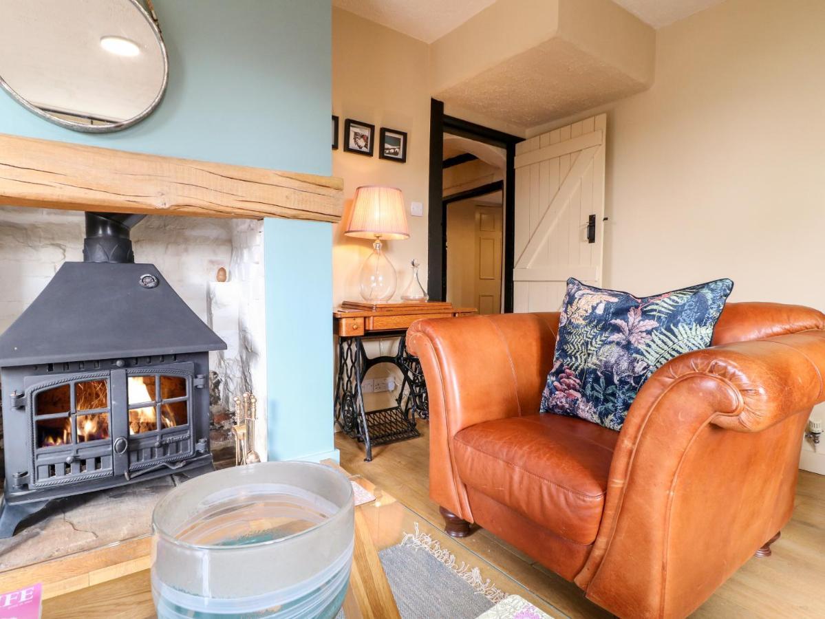 Bluebell Cottage Rugeley Eksteriør billede
